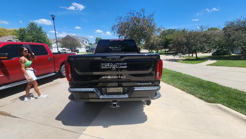 2021 GMC Sierra 2500 Denali