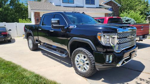 2021 GMC Sierra 2500 Denali