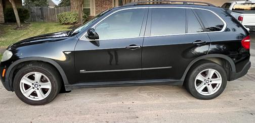 Black 2007 BMW X5 4.8i