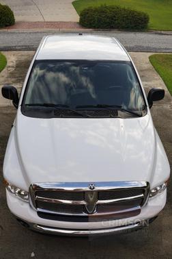 White 2005 Dodge Ram 1500 SLT Quad Cab