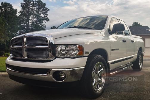 White 2005 Dodge Ram 1500 SLT Quad Cab