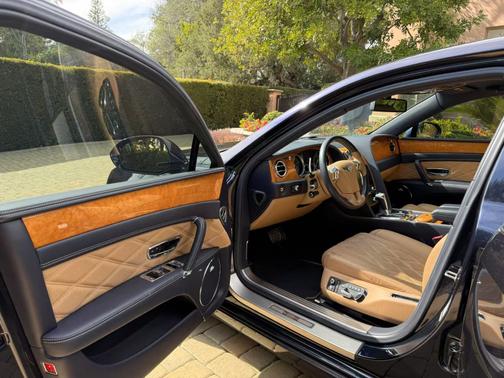 2016 Bentley Flying Spur W12