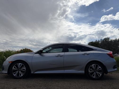 Silver 2016 Honda Civic EX-T
