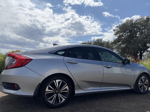 Silver 2016 Honda Civic EX-T