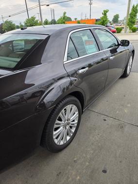 Brown 2013 Chrysler 300C Base