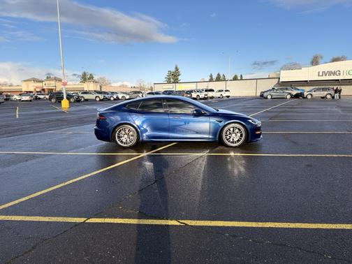 2022 Tesla Model S Long Range