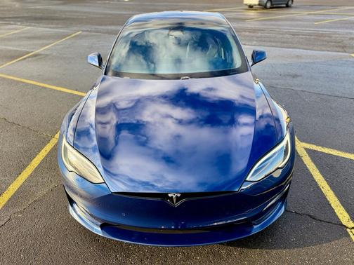 2022 Tesla Model S Long Range