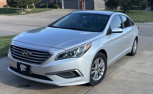 2017 Hyundai SONATA Base