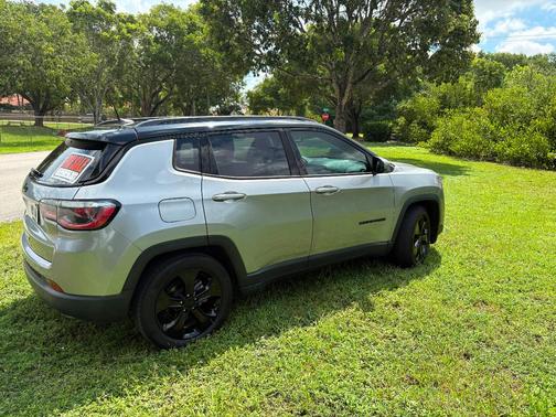 Silver 2020 Jeep Compass Latitude