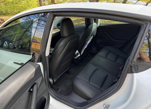 2019 Tesla Model 3 Performance