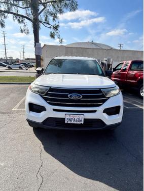 White 2020 Ford Explorer XLT