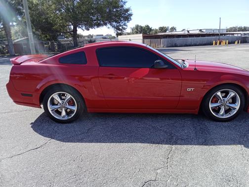 2005 Ford Mustang GT