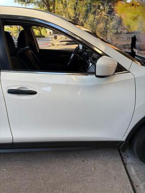 White 2019 Nissan Rogue S