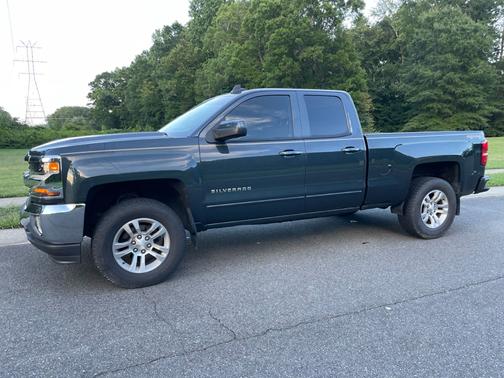 2017 Chevrolet Silverado 1500 1LT