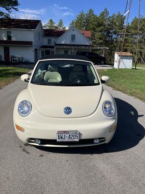 2004 Volkswagen New Beetle GLS