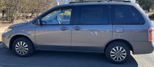 2006 Mazda MPV LX-SV
