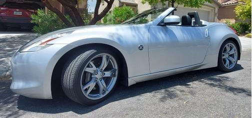 2010 Nissan 370Z Touring