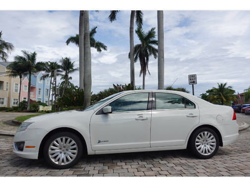 2012 Ford Fusion Hybrid Base
