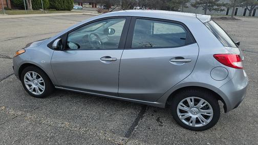 Silver 2013 Mazda Mazda2 Sport