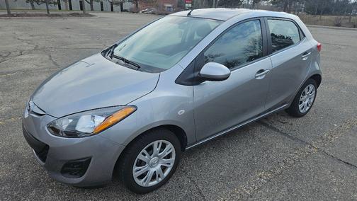 Silver 2013 Mazda Mazda2 Sport