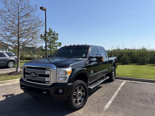 Black 2013 Ford F-250 Platinum