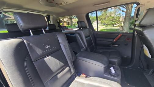 Silver 2006 INFINITI QX56 Base