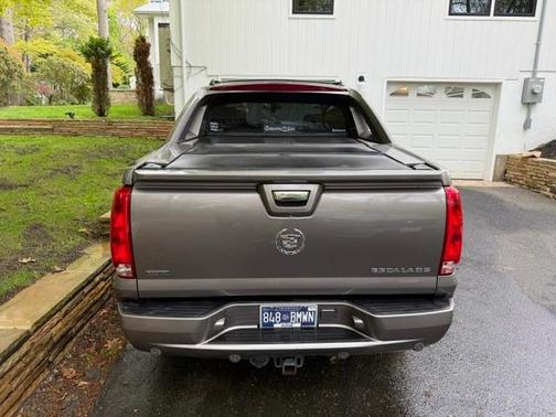 Gold 2011 Cadillac Escalade EXT Premium