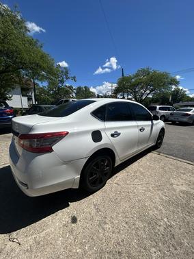 White 2015 Nissan Sentra S