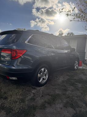 Blue 2017 Honda Pilot LX