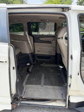 White 2016 Honda Odyssey EX-L