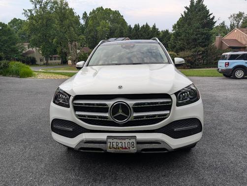 White 2022 Mercedes-Benz GLS 450 4MATIC