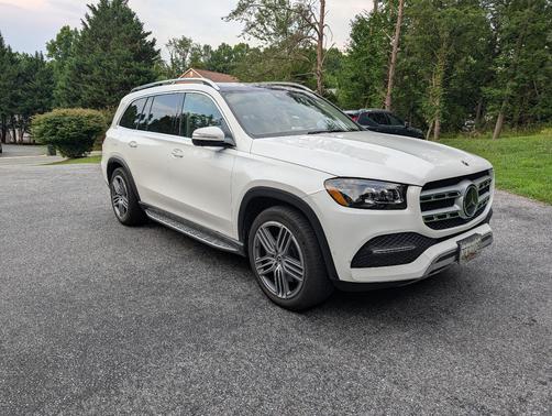 White 2022 Mercedes-Benz GLS 450 4MATIC