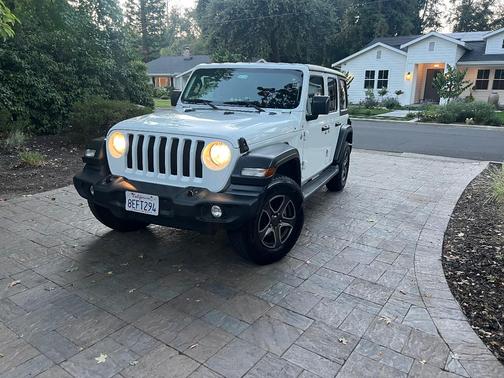 White 2018 Jeep Wrangler Unlimited Sport S