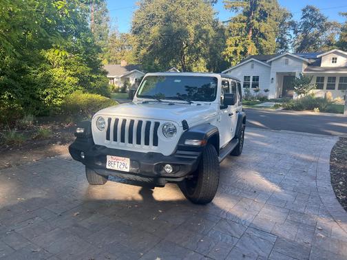 White 2018 Jeep Wrangler Unlimited Sport S