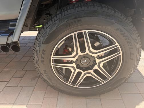 Black 2018 Mercedes-Benz G 550 4x4 Squared Base