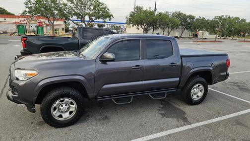 2018 Toyota Tacoma SR