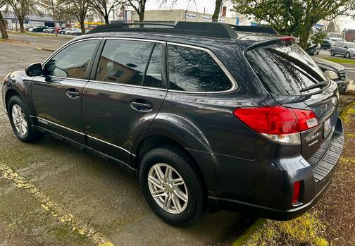 2012 Subaru Outback 2.5i
