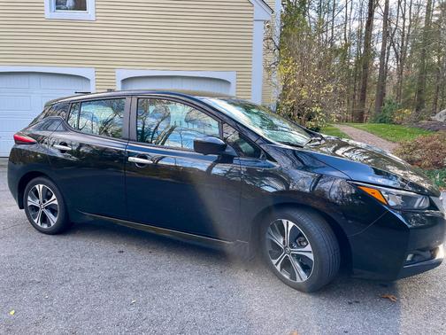 2021 Nissan Leaf SV