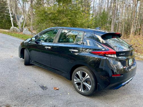 2021 Nissan Leaf SV