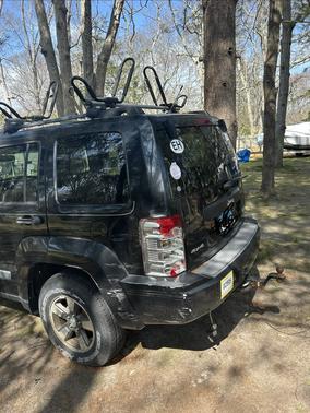 Black 2008 Jeep Liberty Sport