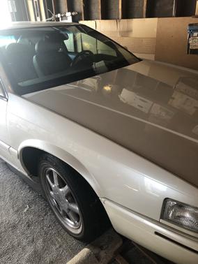 Photo 2 of 4 of 2000 Cadillac DeVille DTS