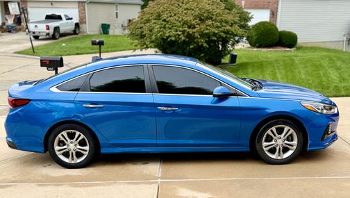 Blue 2018 Hyundai SONATA SEL
