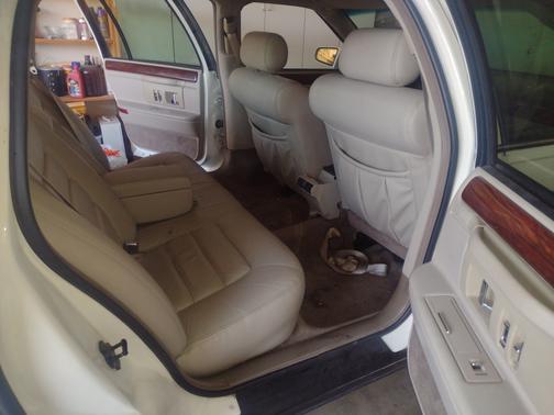 White 1996 Cadillac DeVille Base