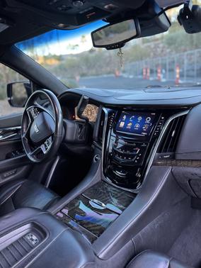2015 Cadillac Escalade Platinum