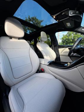 Green 2025 Mercedes-Benz GLC 300 Base