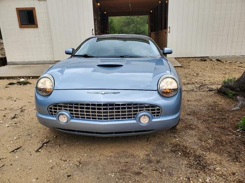 Blue 2004 Ford Thunderbird Deluxe