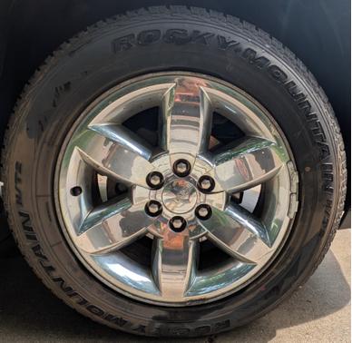 2011 GMC Yukon SLT