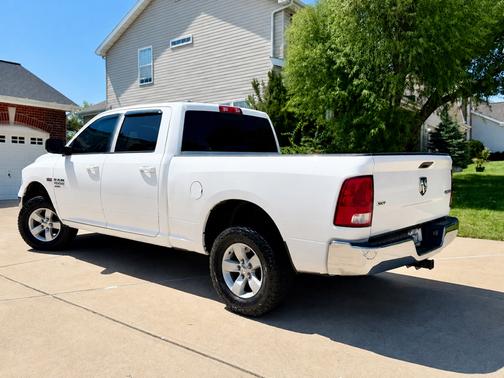 White 2019 RAM 1500 Classic SLT