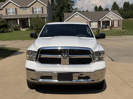 White 2019 RAM 1500 Classic SLT