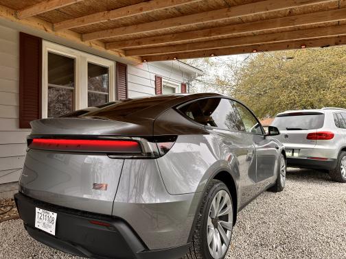 2026 Tesla Model Y Long Range Launch Series AWD